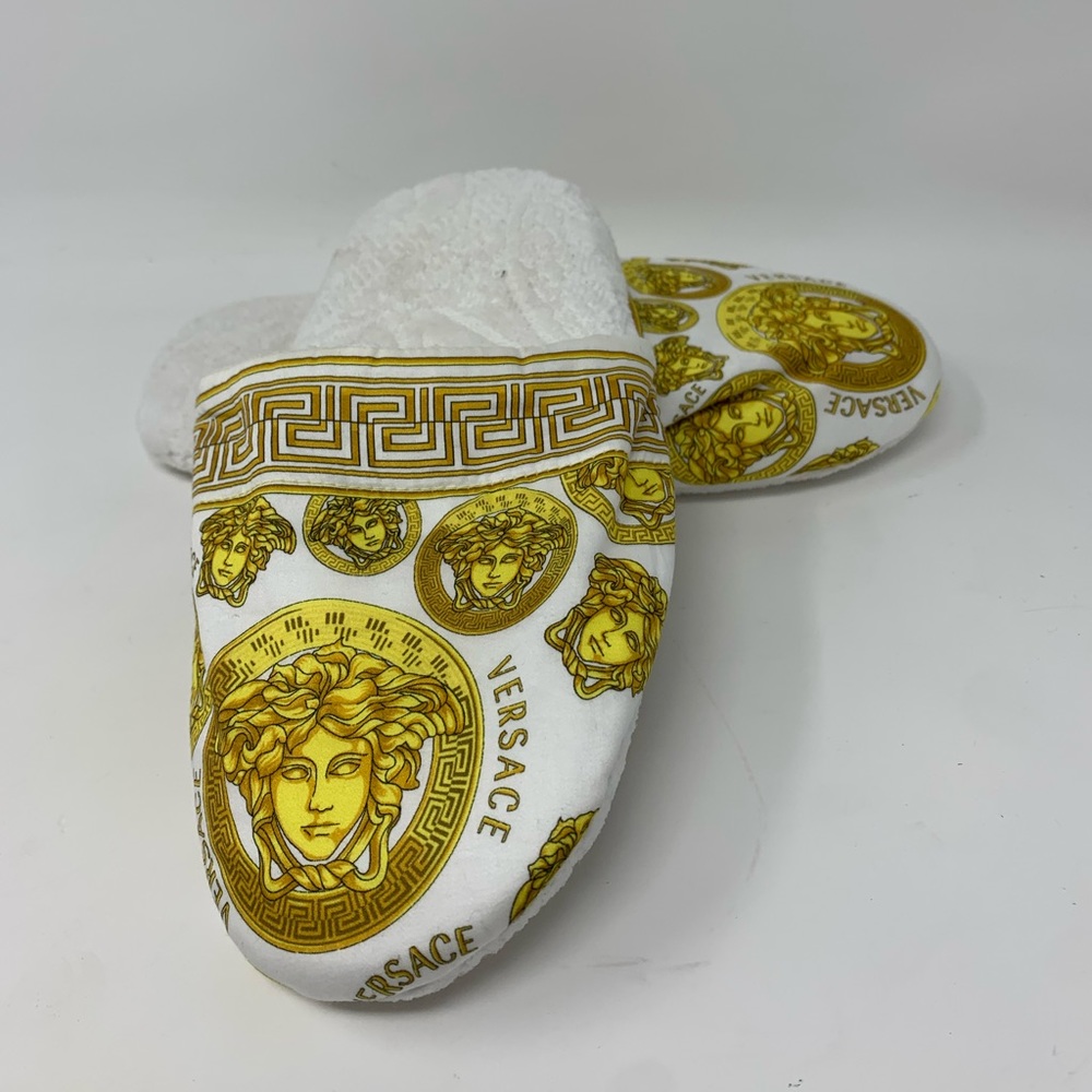 VERSACE I Heart Baroque Bath Slipper Size S